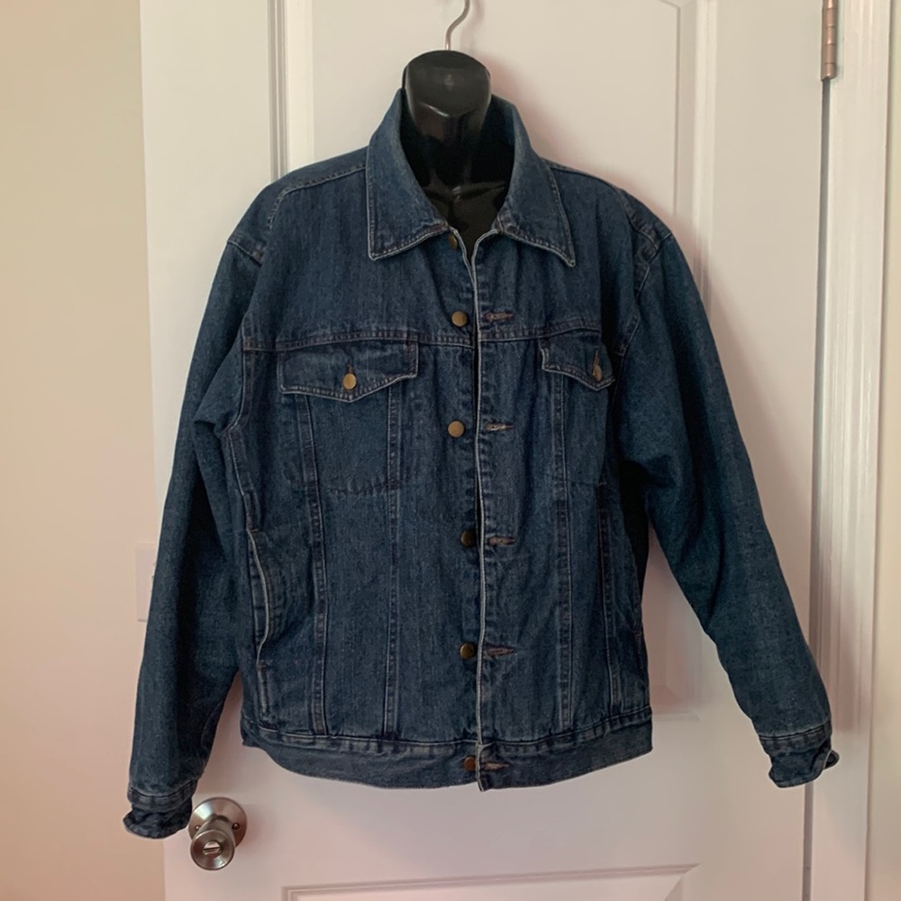 Vintage Jean Jacket by Rio size large  with fleece lining in good condition